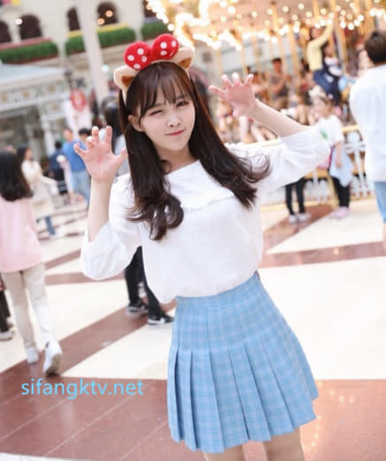 【2023_02_01】The_Posture_of_Qingyue_Serving_the_Master_Season_1_Episode.m4v